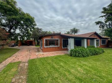 Casa · 200m² · 6 Ambientes · 1 Cochera · Casa en Venta en Pilar Centro, Pilar, G. B. a. Zona Norte