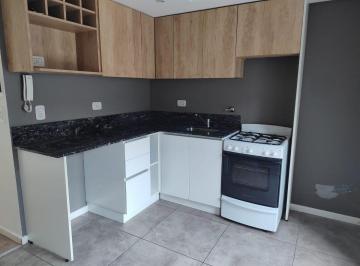 Departamento de 1 ambiente, Rosario · Iriondo 455 - Gran Patio - Monoambiente