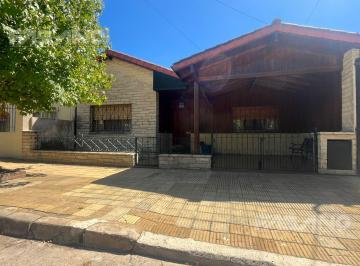 Casa · 80m² · 3 Ambientes · Casa en Villa Adelina