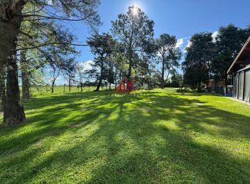 Terreno · 450m² · Terreno Lote en Venta en Larena Country Club, Pilar, G. B. a. Zona Norte