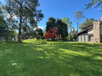 Terreno · 450m² · Terreno Lote en Venta en Larena Country Club, Pilar, G. B. a. Zona Norte