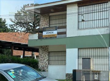 Departamento · 60m² · 3 Ambientes · 1 Cochera · Venta - Departamento 3 Amb - con Gas Natural y Cochera - Acepta Permuta