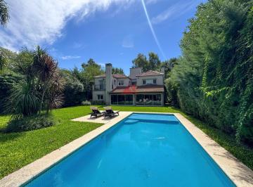 Casa · 225m² · 5 Ambientes · 1 Cochera · Casa en Venta en Pilar del Lago, Pilar, G. B. a. Zona Norte