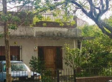 Casa · 100m² · 3 Ambientes · 1 Cochera · Venta Casa 3 Amb Florida Oeste | Lote Propio, Patio y Terraza | Apto Crédito