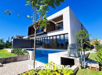 Casa · 430m² · 9 Ambientes · 3 Cocheras · Casa en Venta 5 Dorm. Al Rio en El Yacht Nordelta