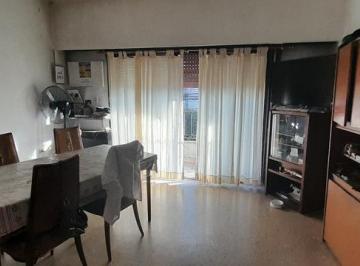 PH · 89m² · 3 Ambientes · PH 3 Ambientes Bien Ubicado Cerca de Av Crovara