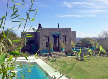 Casa de 1 ambiente, Los Cocos · Casa de Piedra 3 Dorm. en Los Cocos. Entorno Vistas