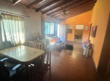 Casa de 4 ambientes, Lomas de Zamora · Casa en Venta. - Oportunidad