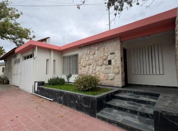 Casa de 6 ambientes, Las Cañas · Casa Apta Credito Cercana Club Aleman