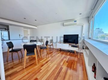Departamento · 45m² · 2 Ambientes · 1 Cochera · Venta Departamento 1 Dormitorio con Cochera en La Plata Apto Banco
