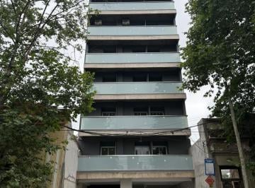 Departamento · 68m² · 2 Ambientes · 1 Cochera · Departamento en Barrio Sur