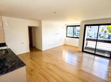 Departamento · 63m² · 4 Ambientes · 1 Cochera · Departamento en Pichincha