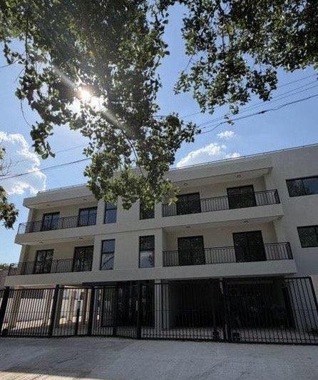 Departamento · 70m² · 2 Ambientes · 1 Cochera
