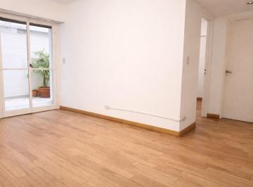 Oficina comercial · 47m² · Deptp Apto Profesional, Consultorio, Pb con Patio en Recoleta