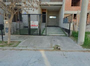 Casa de 8 ambientes, Córdoba · Vendo Duplex 3 Dorm. Lomas del Chateau