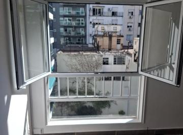 Oficina comercial · 32m² · 2 Ambientes · Paquete! Muy Linda Oficina en Barrio Norte / Palermo