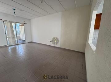 PH · 63m² · 3 Ambientes · 1 Cochera · PH en Grand Bourg