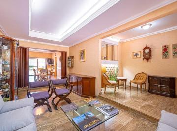 Casa · 394m² · 6 Ambientes · 1 Cochera · Venta Casa 6 Ambientes en Ramos Mejia Apto Credito