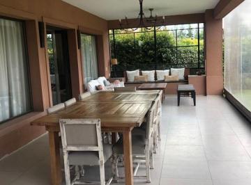 Casa de 4 ambientes, Tigre · Excelente Casa a La Venta, La Comarca, Lote Interno, Impecable!