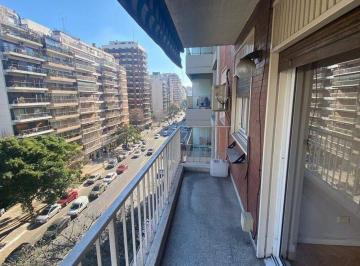 Departamento de 3 ambientes, Belgrano · Departamento Muy Luminoso de 3 Ambientes Al Frente