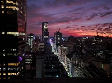 Oficina comercial , San Nicolás · Oficina Totalmente Reciclada de 200 m² en Edificio Emblemático - Lista Para Ingresar!