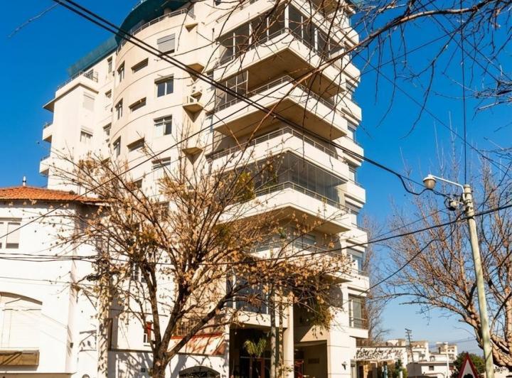 Departamento · 80m² · 3 Ambientes · 1 Cochera