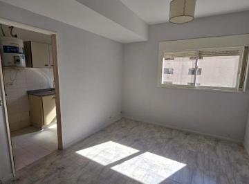 Departamento · 32m² · 2 Ambientes · Departamento 2 Amb en Alquiler Piso 9 Frente