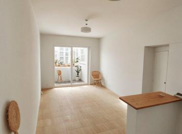 Departamento · 34m² · 2 Ambientes · Rioja y Riccheri - Departamento 1 Dormitorio