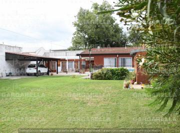 Casa · 90m² · 6 Ambientes · 2 Cocheras · Pintor Musto 360 - 3 Dorm.