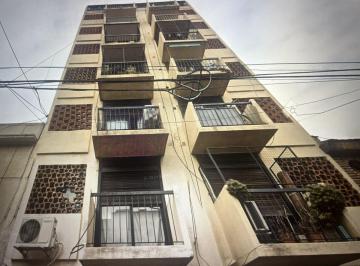 Departamento de 1 ambiente, Villa Luro · Departamento en Villa Luro. 1 Amb. 28 m. a Refaccionar