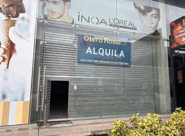 Local comercial · 98m² · 2 Ambientes · Excelente Local en Alquiler, en Una Zona Comercial de City Bell: 471 y Cno. Gral. Belgrano.