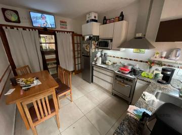 Casa · 127m² · 4 Dormitorios · 1 Cochera · Casa en Venta en Ringuelet