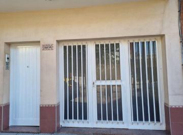 PH de 3 ambientes, La Matanza · Alquiler Duplex de 3 Ambientes con Entrada de Auto