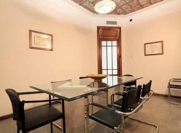 Casa · 197m² · 9 Ambientes · Casa / Oficina en Alberdi, 5 Privados