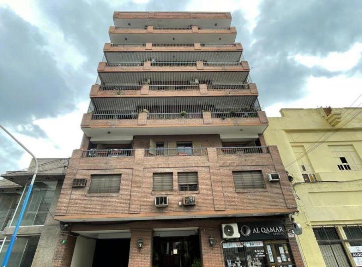 Departamento · 100m² · 7 Ambientes