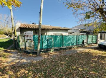Casa de 5 ambientes, La Plata · Casa a Reciclar con Departamento con Entrada Independiente