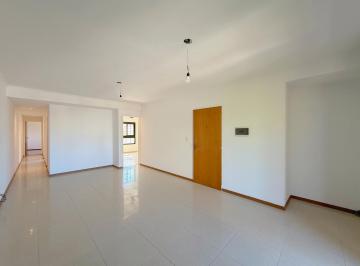 Departamento · 70m² · 4 Ambientes · 1 Cochera · Venta Departamento 2 Dorm. con Cochera en Echesortu