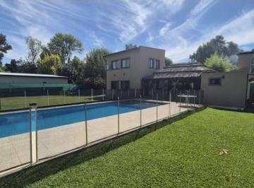 Casa · 100m² · 3 Ambientes · 2 Cocheras · Casa Moderna Piscina Excepcional Lote 850 m² Barrio Links Ezeiza