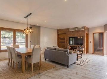 Casa · 105m² · 4 Ambientes · 1 Cochera · Venta Casa 4 Ambientes con Cochera - Villa Luro