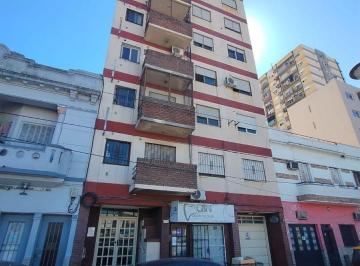 Departamento de 3 ambientes, Tres de Febrero · Depto de 3 Ambientes Al Frente con Balcòn, Cochera y Baulera