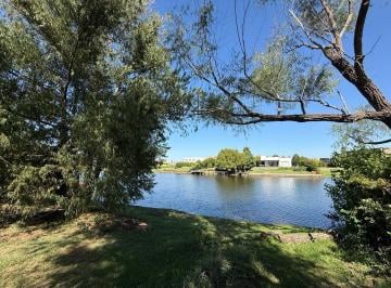 Terreno · 825m² · Lote Al Lago en San Rafael, Villanueva