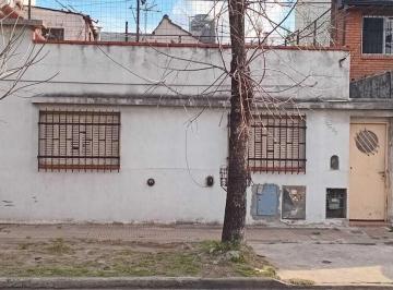 PH · 35m² · 2 Ambientes · PH 2 Ambientes con Lavadero y Terraza en Venta - Sarandi