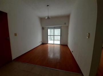 Departamento · 30m² · 2 Ambientes · Departamento Interno en Planta Baja en Alquiler Buenos Aires Al 2000 Rosario Centro