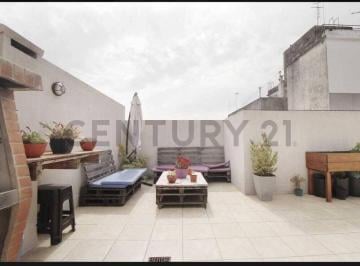 PH · 38m² · 2 Ambientes · Venta PH de 2 Ambientes con Patio y Terraza Privada en Villa Real.