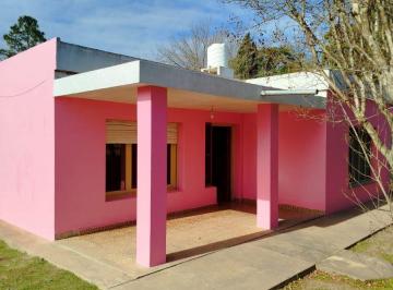 Casa de 9 ambientes, Las Gramillas · Venta Casa + Galpon - Las Gramillas, Cordoba 1954 m²