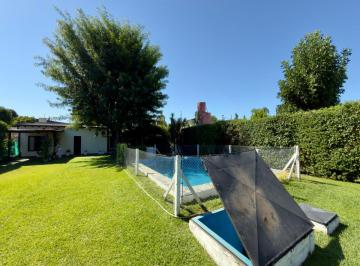 Casa de 3 ambientes, La Plata · Casa en Venta, 1000 m², Jardin, Pileta