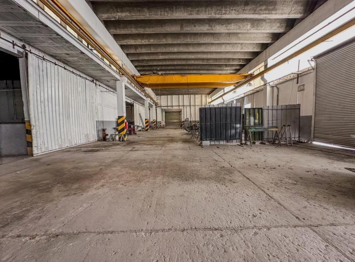 Depósito · 1400m²