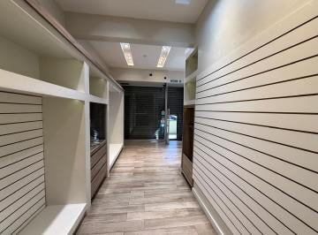 Local comercial · 28m² · 1 Ambiente · Local en Alquiler en Quilmes