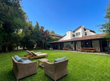 Casa de 5 ambientes, Escobar · Casa en Venta | Apto Credito | Barrio Campo Chico Pilar