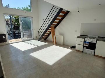 PH · 52m² · 2 Ambientes · PH en Venta en Villa del Parque - Primer Piso por Escalera - Sin Expensas!